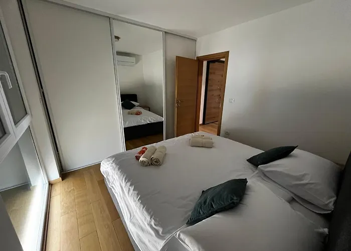 Merlo App * Labin (Istria)